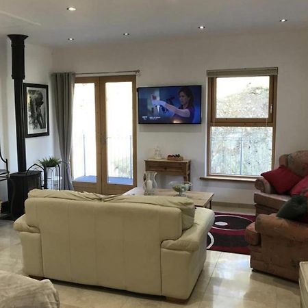 Luxurious Studio Apartment In Fahan Co Donegal Exterior photo