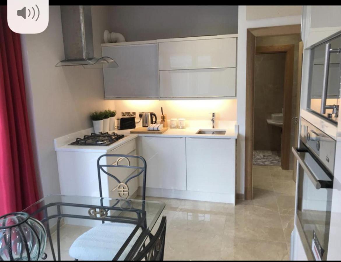Luxurious Studio Apartment In Fahan Co Donegal Exterior photo
