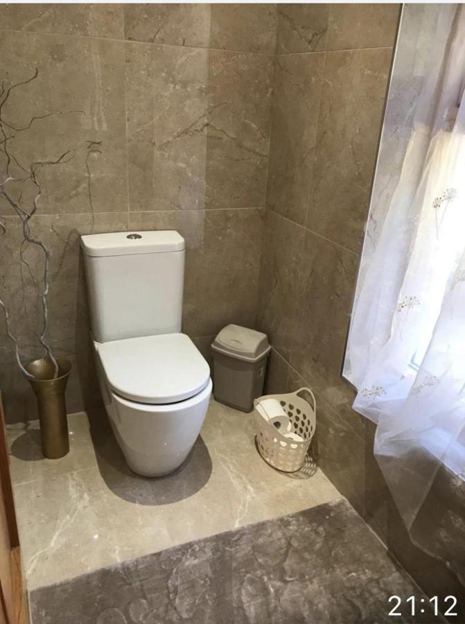 Luxurious Studio Apartment In Fahan Co Donegal Exterior photo